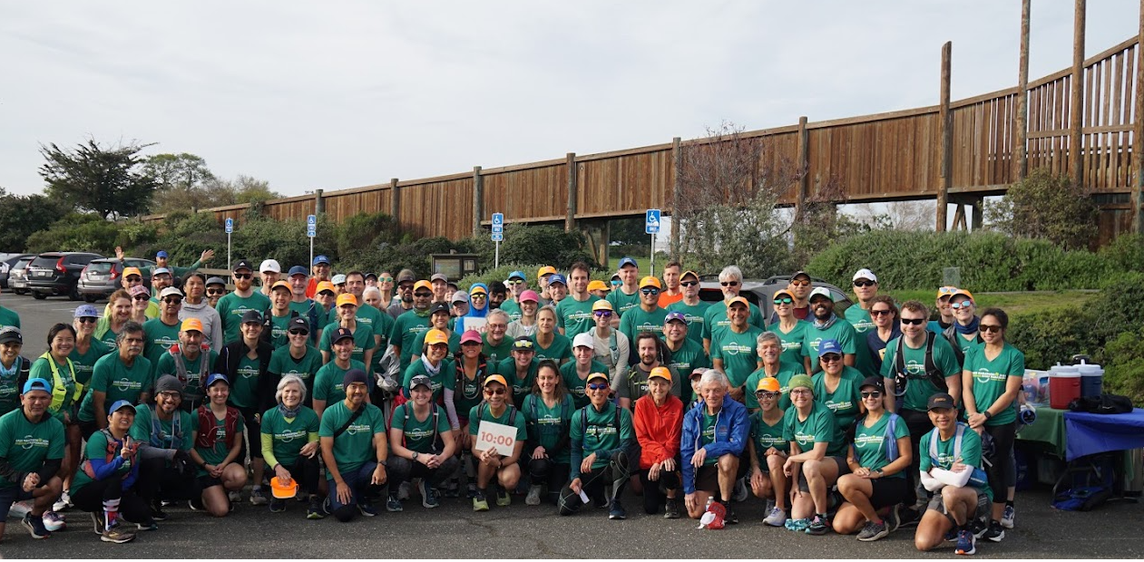 Lake Merritt Run Club runners gathered for a group photo